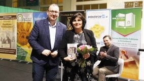 Magiczny wieczór w Zdziechowie! Premiera książki o atrakcjach turystycznych gminy Gniezno! - zdjęcie 12