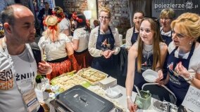 W żnińskiej Cukrowni posmakowaliśmy pałuckiej kultury - zdjęcie 12