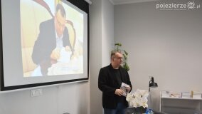 Kłecko oczarowane książkami i wiedzą Karola Soberskiego! - zdjęcie 38