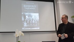 Kłecko oczarowane książkami i wiedzą Karola Soberskiego! - zdjęcie 33