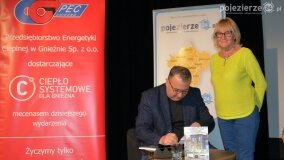 Gnieźnieńska premiera książki „Tajemniczy Pałac Zdziechowa i inne atrakcje Gminy Gniezno” - zdjęcie 33