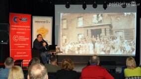 Gnieźnieńska premiera książki „Tajemniczy Pałac Zdziechowa i inne atrakcje Gminy Gniezno” - zdjęcie 24