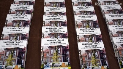 Gnieźnieńska premiera książki „Tajemniczy Pałac Zdziechowa i inne atrakcje Gminy Gniezno”