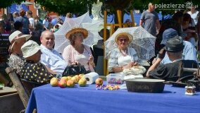 Historia wkroczyła na rynek i wyspę w Łabiszynie - zdjęcie 29