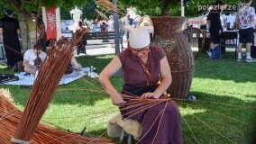Historia wkroczyła na rynek i wyspę w Łabiszynie - zdjęcie 21