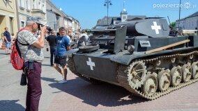 Historia wkroczyła na rynek i wyspę w Łabiszynie - zdjęcie 14