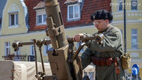 Historia wkroczyła na rynek i wyspę w Łabiszynie - zdjęcie 13