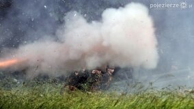 W Pałacu Lubostroń wybuchy i tankietki w akcji - zdjęcie 2