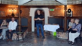 Z Karolem Soberskim poznawali dzieje pałacu Czerniejewo - zdjęcie 75