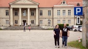 Z Karolem Soberskim poznawali dzieje pałacu Czerniejewo - zdjęcie 47