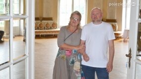 Z Karolem Soberskim poznawali dzieje pałacu Czerniejewo - zdjęcie 32