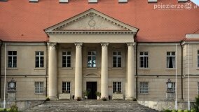 Sierpniowe popołudnie w pałacu w Czerniejewie - zdjęcie 1