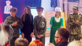 Wieczornica Patriotyczna w Goślinowie pełna historii i wzruszeń - zdjęcie 16