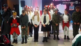 Wieczornica Patriotyczna w Goślinowie pełna historii i wzruszeń - zdjęcie 15