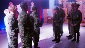 Wieczornica Patriotyczna w Goślinowie pełna historii i wzruszeń - zdjęcie 11