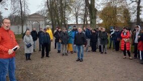 Listopadowa wędrówka po pałacu w Czerniejewie - zdjęcie 2