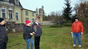 Powędrowali śladami Paruszewskich i Wendorffów, czyli do Dziadkowa i Mielna - zdjęcie 32