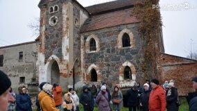 Powędrowali śladami Paruszewskich i Wendorffów, czyli do Dziadkowa i Mielna - zdjęcie 25