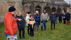 Powędrowali śladami Paruszewskich i Wendorffów, czyli do Dziadkowa i Mielna - zdjęcie 14