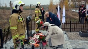 W hołdzie Polakom zamordowanym przez Niemców! W Mielnie odsłonięto nowy pomnik! - zdjęcie 30