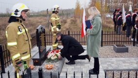 W hołdzie Polakom zamordowanym przez Niemców! W Mielnie odsłonięto nowy pomnik! - zdjęcie 26