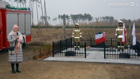 W hołdzie Polakom zamordowanym przez Niemców! W Mielnie odsłonięto nowy pomnik! - zdjęcie 23