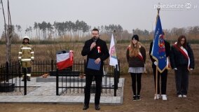 W hołdzie Polakom zamordowanym przez Niemców! W Mielnie odsłonięto nowy pomnik! - zdjęcie 18