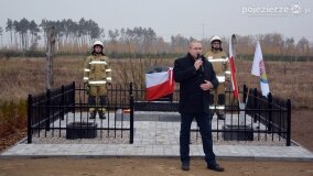 W hołdzie Polakom zamordowanym przez Niemców! W Mielnie odsłonięto nowy pomnik! - zdjęcie 14