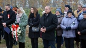 W hołdzie Polakom zamordowanym przez Niemców! W Mielnie odsłonięto nowy pomnik! - zdjęcie 10