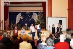 Kolędowanie z „Jedynką” w Muzeum Ziemi Szubińskiej - zdjęcie 7