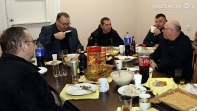 Podsumowania i bogate plany! Noworoczne spotkanie Fundacji w pałacu w Modliszewie! - zdjęcie 25