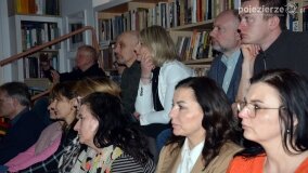 Książka Karola Soberskiego wstrząsnęła czytelnikami w Pobiedziskach! - zdjęcie 22