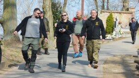 Na ratunek zabytkowej kolumnie powstańca listopadowego na cmentarzu w Sławnie! - zdjęcie 34