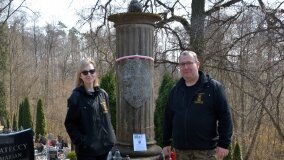 Na ratunek zabytkowej kolumnie powstańca listopadowego na cmentarzu w Sławnie! - zdjęcie 27