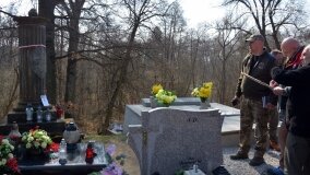 Na ratunek zabytkowej kolumnie powstańca listopadowego na cmentarzu w Sławnie! - zdjęcie 19