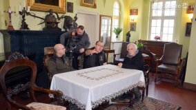 Tajemnice dworu w Rybieńcu! Czy odnaleziono dzieła sztuki Fryderyka? - zdjęcie 12