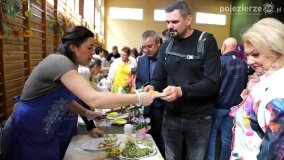 Pasztety i mazurki szybko zniknęły ze stołów - zdjęcie 28