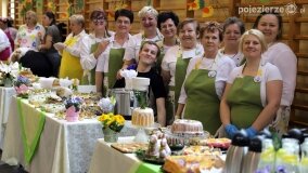 Pasztety i mazurki szybko zniknęły ze stołów - zdjęcie 2