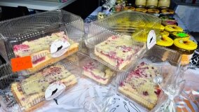 Tradycyjne potrawy, przetwory i wypieki podczas Kiermaszu Wielkanocnego - zdjęcie 16