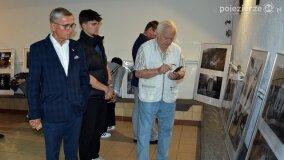 Niezwykła wystawa w niezwykłym miejscu. Szeroka promocja gminy Gniezno! - zdjęcie 22