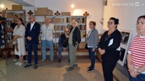 Niezwykła wystawa w niezwykłym miejscu. Szeroka promocja gminy Gniezno! - zdjęcie 11