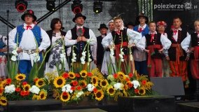 Nieco deszczowe, lecz bardzo udane Dożynki Gminy Gniezno - zdjęcie 37