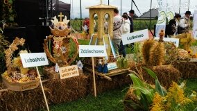 Nieco deszczowe, lecz bardzo udane Dożynki Gminy Gniezno - zdjęcie 24