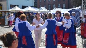Sztuka ludowa po raz 49 rozgościła się pod żnińską Basztą - zdjęcie 18