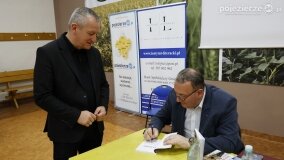 Premiera książki „Głębokie. Tropami tajemnic” – wielkie święto w małej miejscowości! - zdjęcie 158