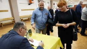 Premiera książki „Głębokie. Tropami tajemnic” – wielkie święto w małej miejscowości! - zdjęcie 157
