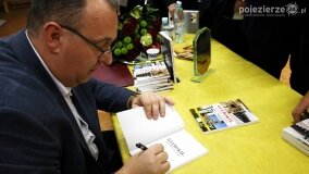 Premiera książki „Głębokie. Tropami tajemnic” – wielkie święto w małej miejscowości! - zdjęcie 150