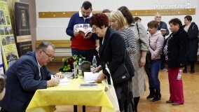 Premiera książki „Głębokie. Tropami tajemnic” – wielkie święto w małej miejscowości! - zdjęcie 134