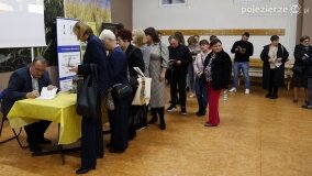 Premiera książki „Głębokie. Tropami tajemnic” – wielkie święto w małej miejscowości! - zdjęcie 132