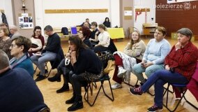 Premiera książki „Głębokie. Tropami tajemnic” – wielkie święto w małej miejscowości! - zdjęcie 61